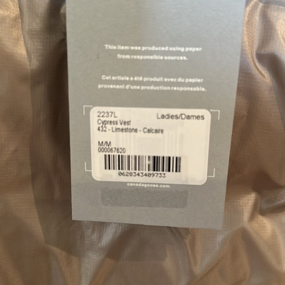 Canada Goose Cypress puffer Vest - Picture 6 of 12